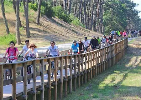 Acolhedora Casa De Ferias T2 Com Espaco Exterior Dom wakacyjny *