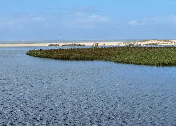 Acolhedora Casa De Ferias T2 Com Espaco Exterior * Esmoriz