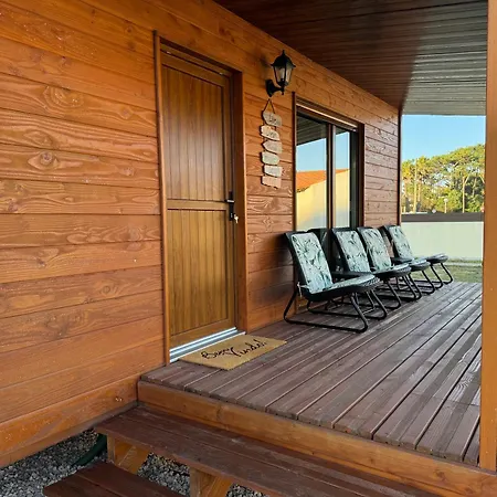 Acolhedora Casa De Ferias T2 Com Espaco Exterior