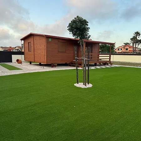 בית נופש Acolhedora Casa De Ferias T2 Com Espaco Exterior