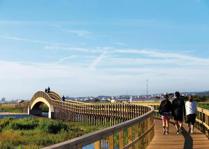 Дом отдыха Acolhedora Casa De Ferias T2 Com Espaco Exterior Эшмориш