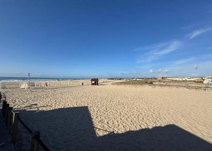 Дом отдыха Acolhedora Casa De Ferias T2 Com Espaco Exterior *